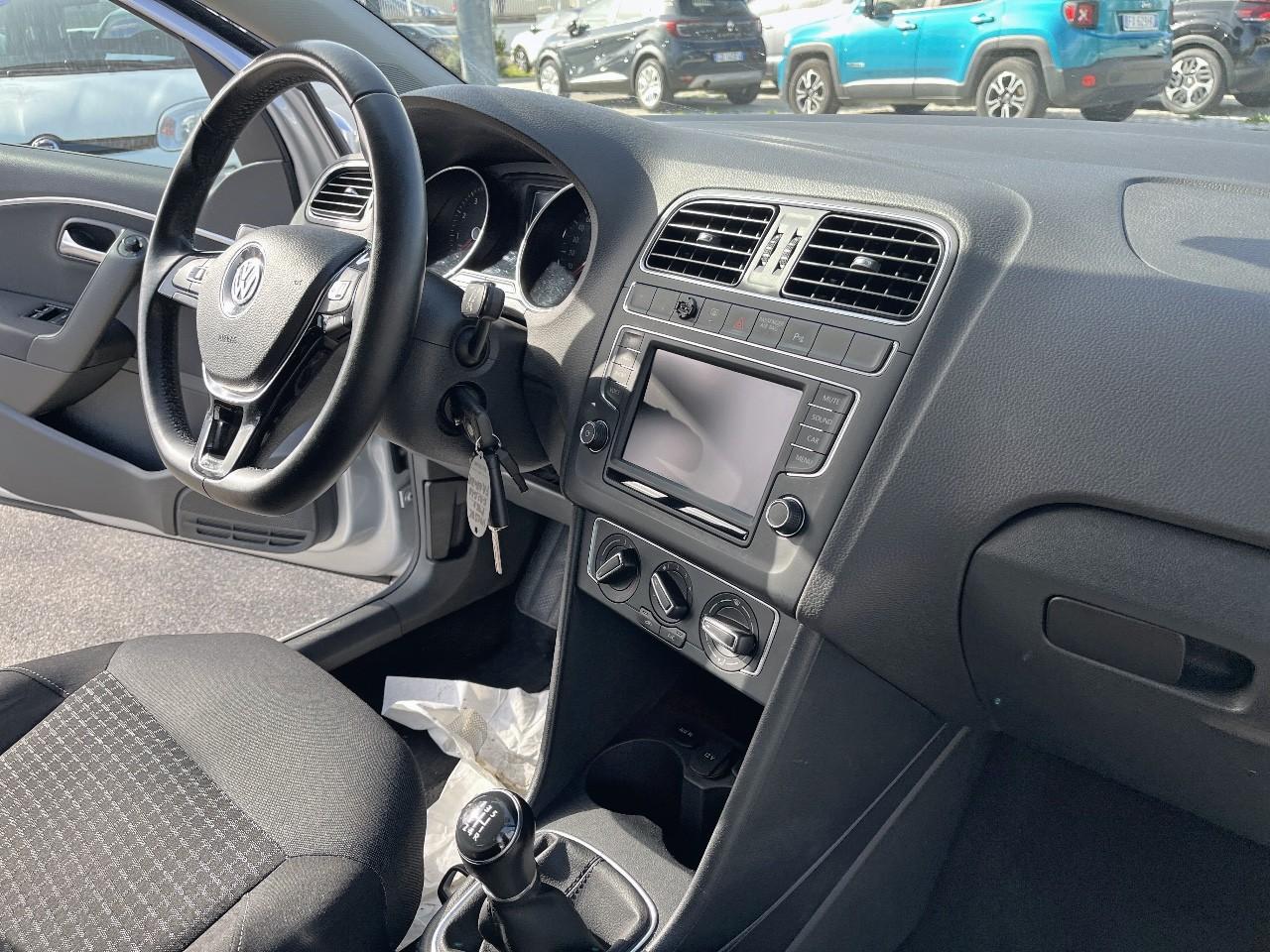 Volkswagen Volkswagen Polo usata, con cinture sicurezza post. conducente, cinture sicurezza post. passeggero, cinture sicurezza post. centrale a 3 punti