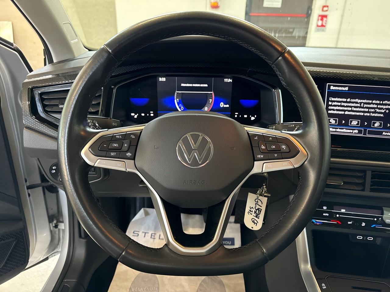 Volkswagen Volkswagen Polo usata, con 8,00 display multifunzionale Pannello strumenti 1 e 20,3, 8,00 display multifunzionale touch screen, Plancia centrale 1, 20,3, fisso e no