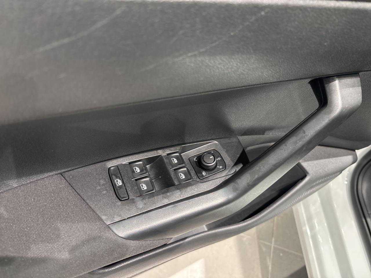 Volkswagen Volkswagen Polo usata 9