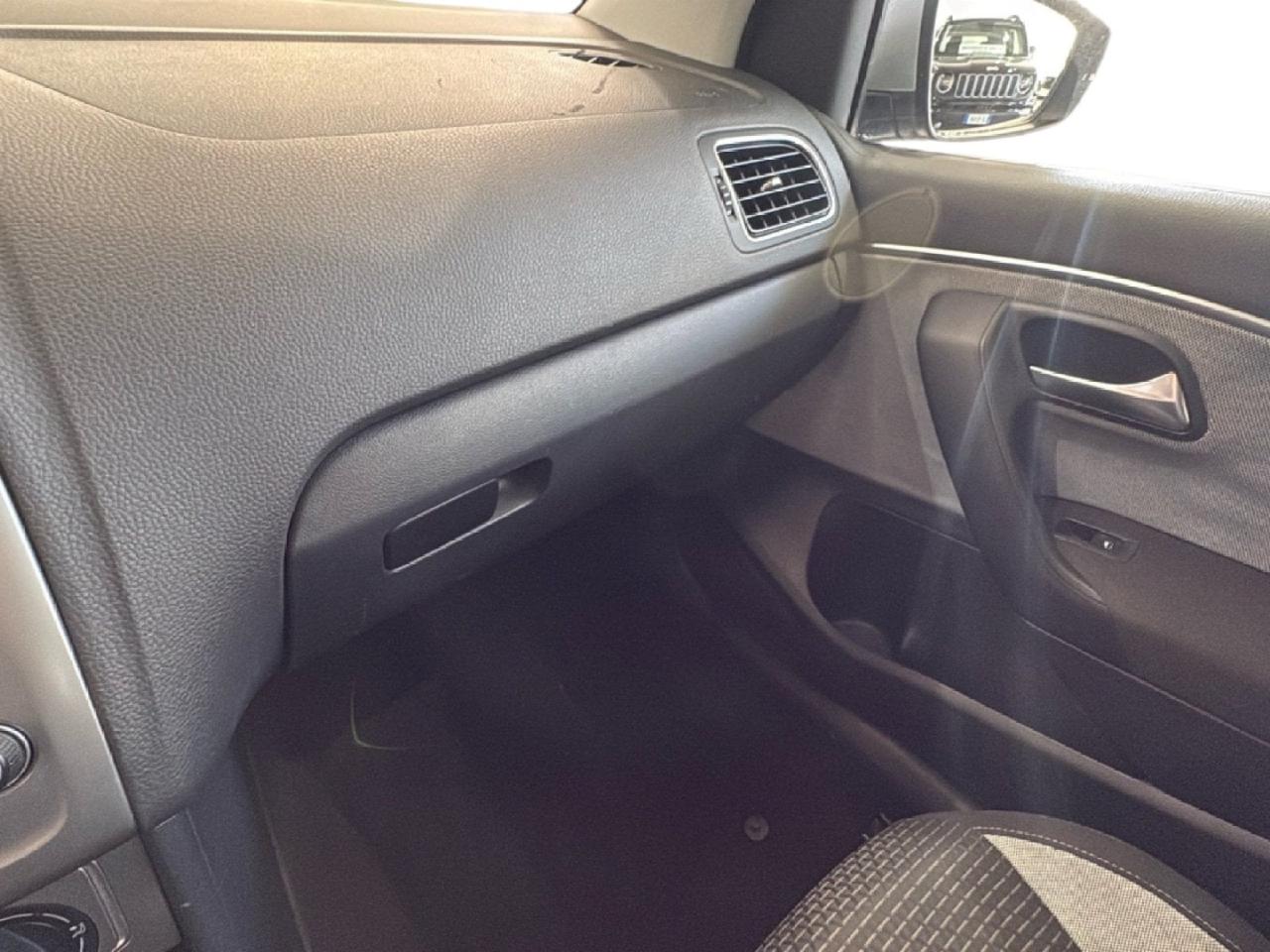 Volkswagen Volkswagen Polo usata 14