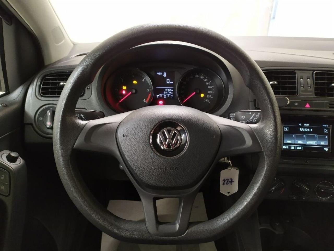 Volkswagen Volkswagen Polo usata 2