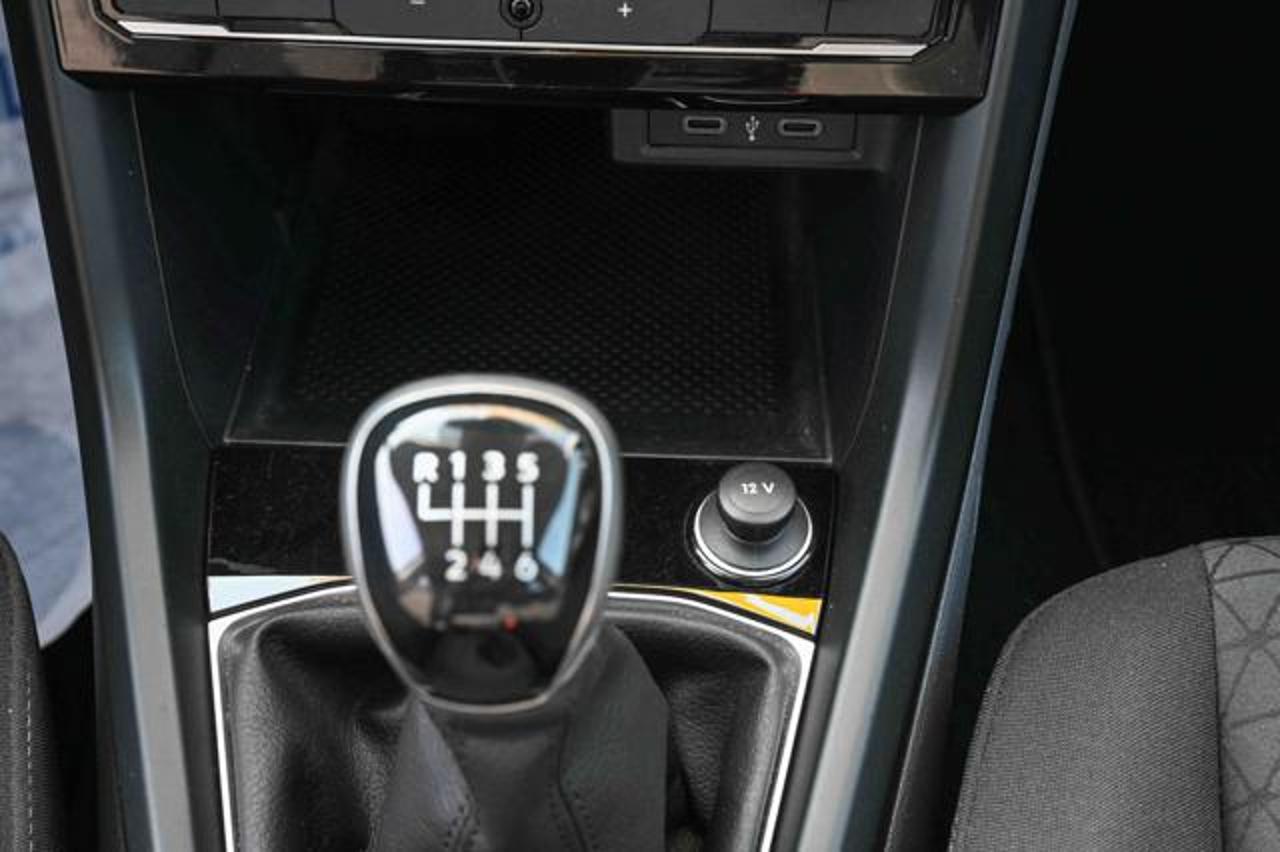 Volkswagen Volkswagen T-Cross usata 12