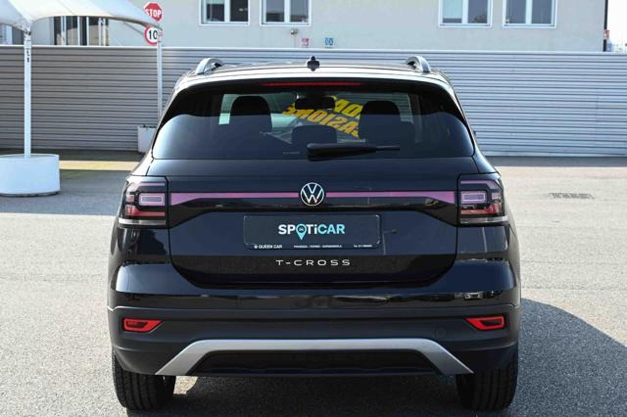 Volkswagen Volkswagen T-Cross usata 18