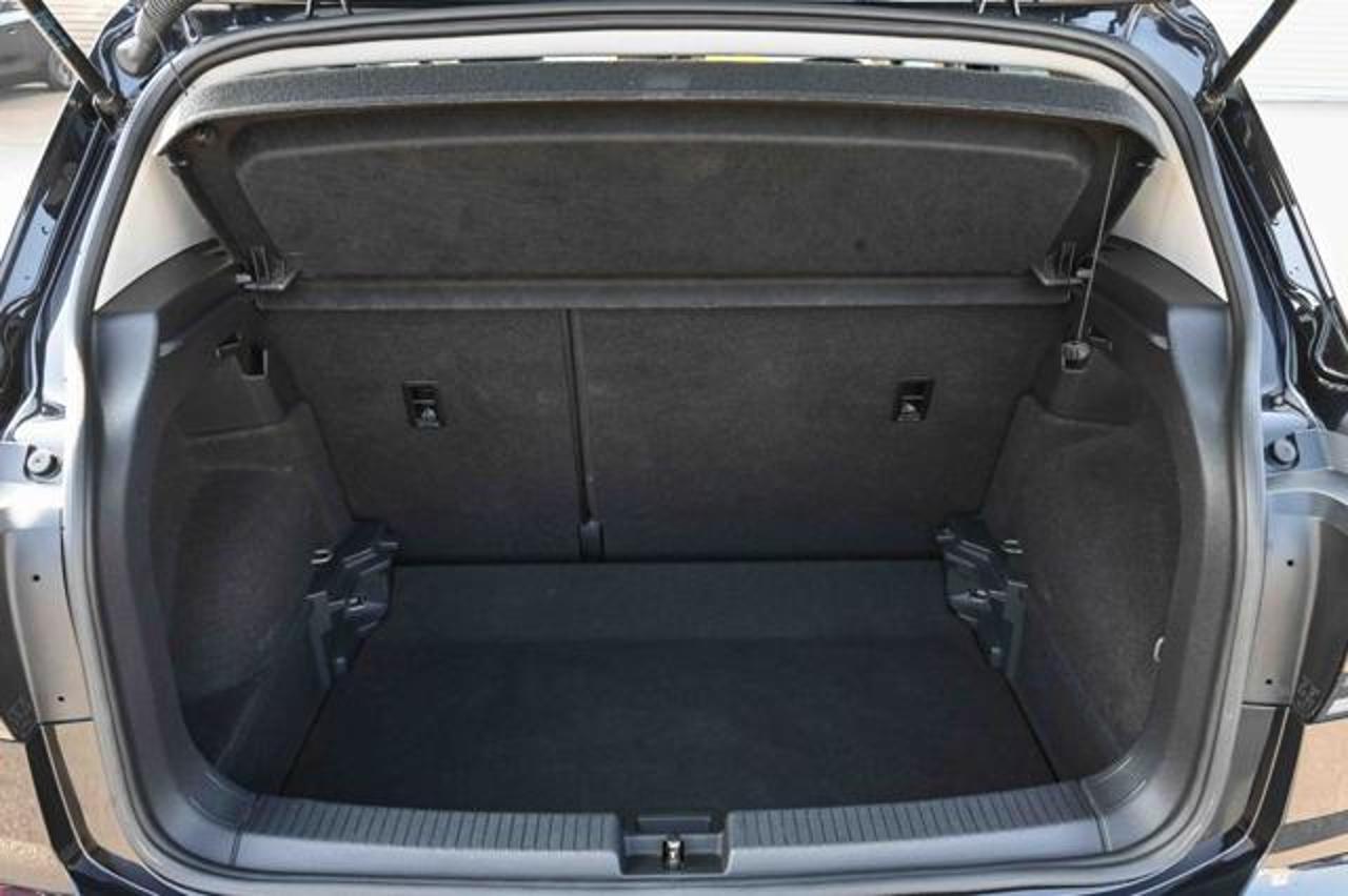 Volkswagen Volkswagen T-Cross usata 21