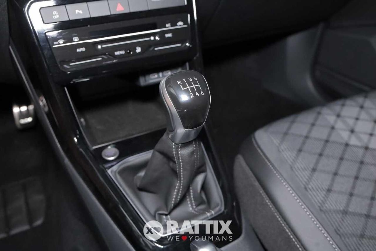 Volkswagen Volkswagen T-Cross usata 21
