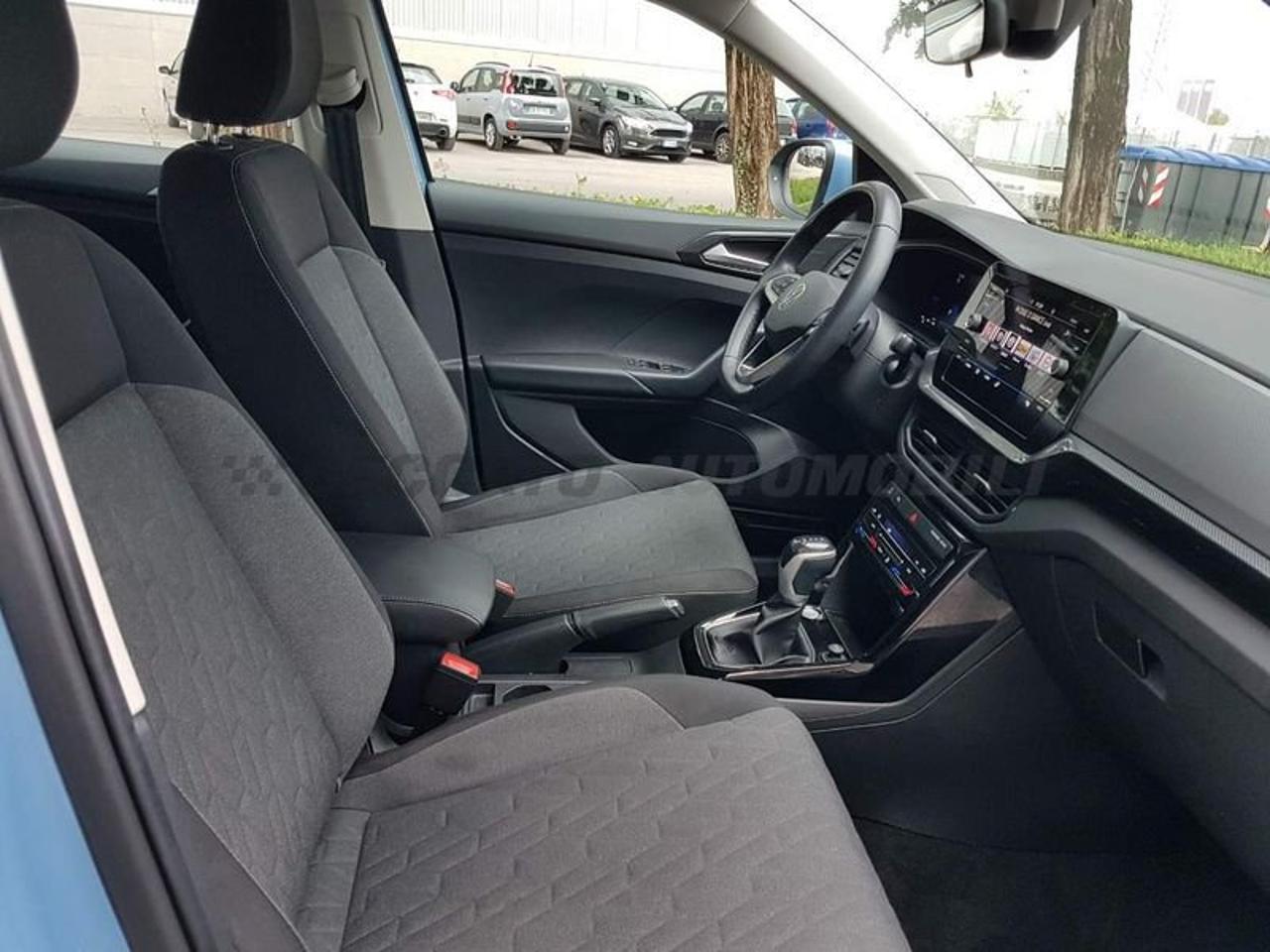 Volkswagen Volkswagen T-Cross usata 17