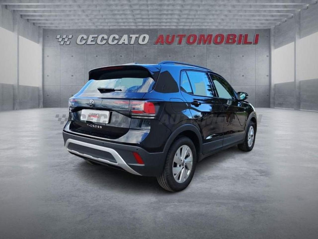 Volkswagen Volkswagen T-Cross usata 8