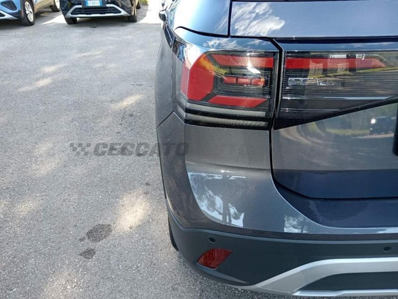 Volkswagen Volkswagen T-Cross usata 10