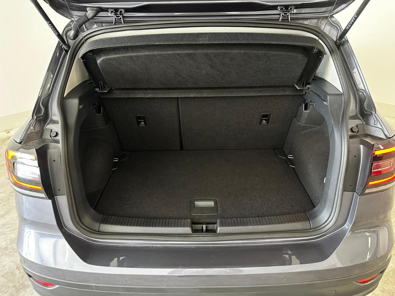 Volkswagen Volkswagen T-Cross usata, con alzacristalli elettrici