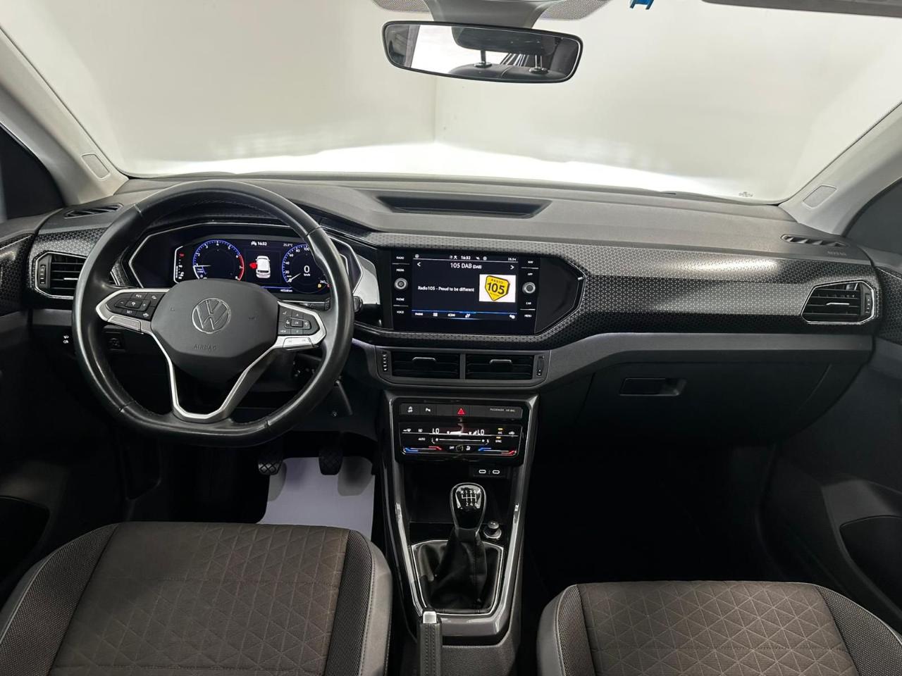 Volkswagen Volkswagen T-Cross usata, con controllo automatico trazione