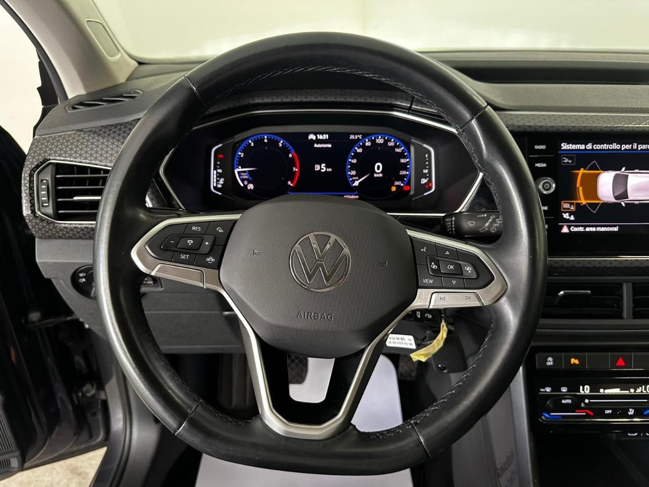 Volkswagen Volkswagen T-Cross usata, con esp