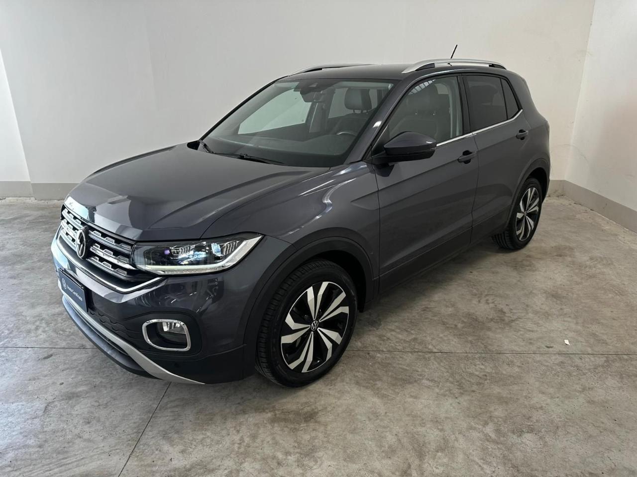 Volkswagen Volkswagen T-Cross usata 13