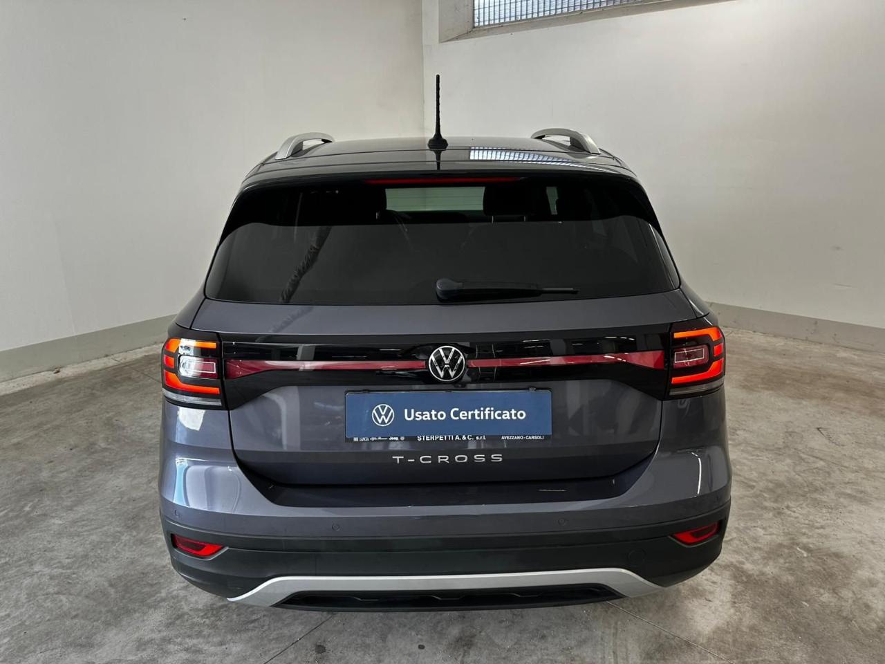Volkswagen Volkswagen T-Cross usata 18