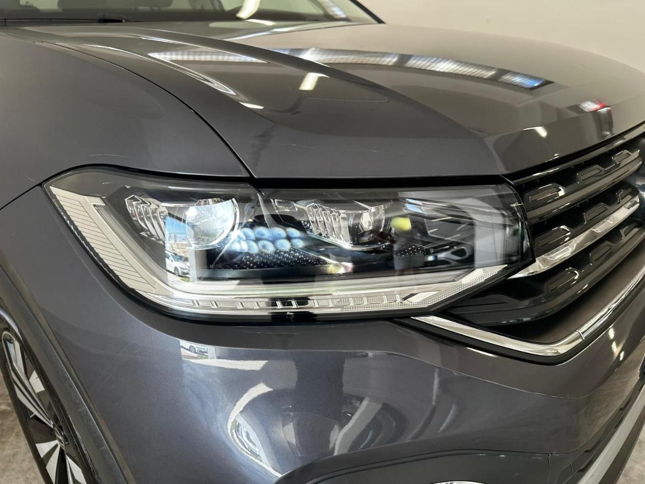 Volkswagen Volkswagen T-Cross usata 19