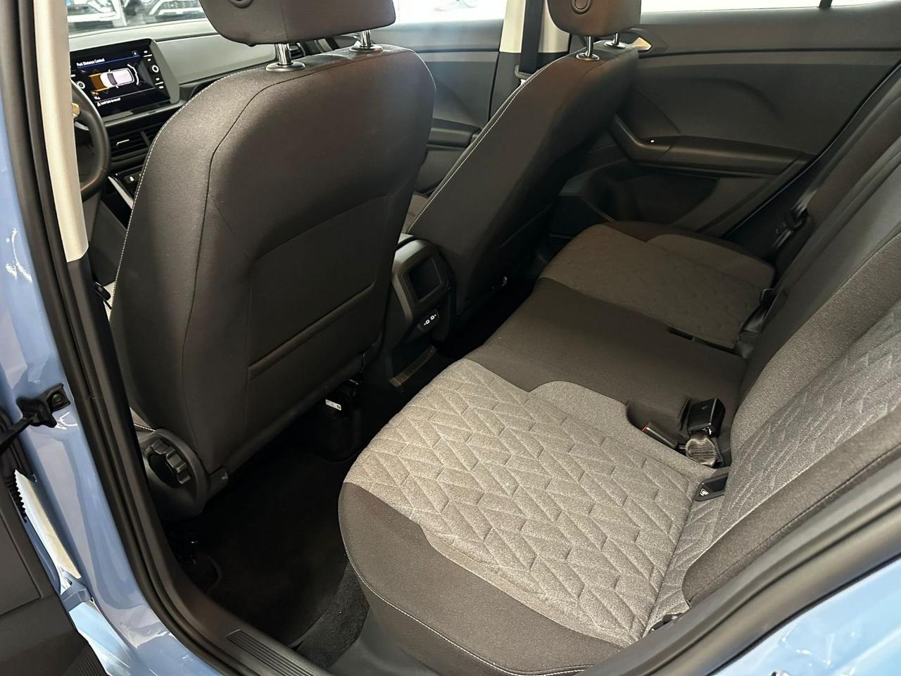 Volkswagen Volkswagen T-Cross usata, con alzacristalli elettrici