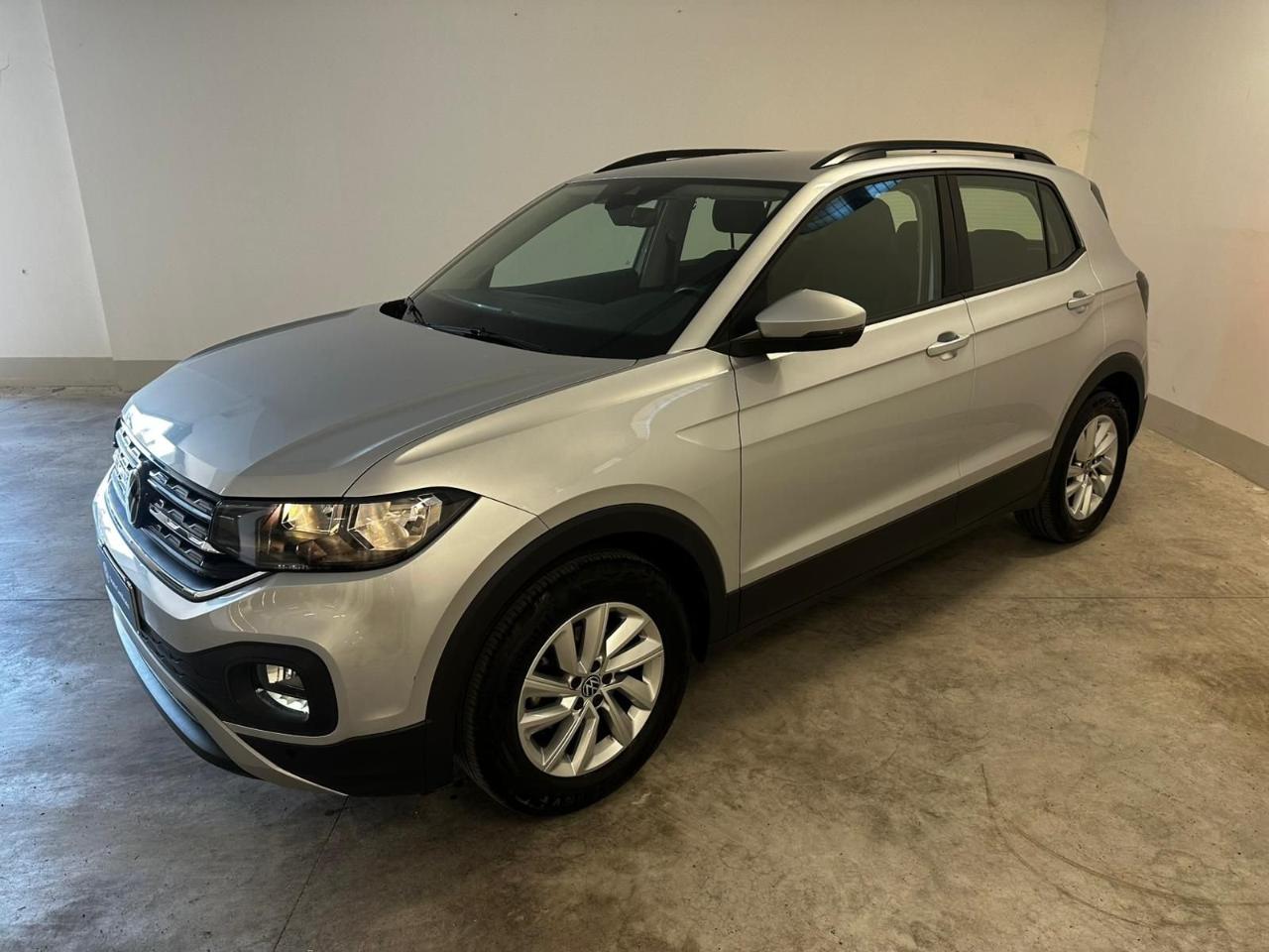 Volkswagen Volkswagen T-Cross usata 10