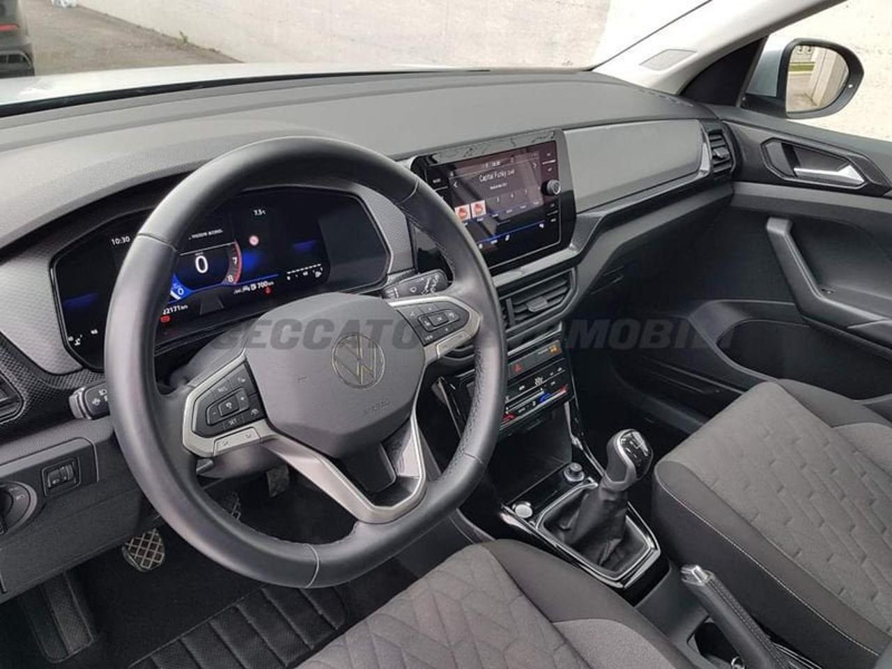 Volkswagen Volkswagen T-Cross usata 12