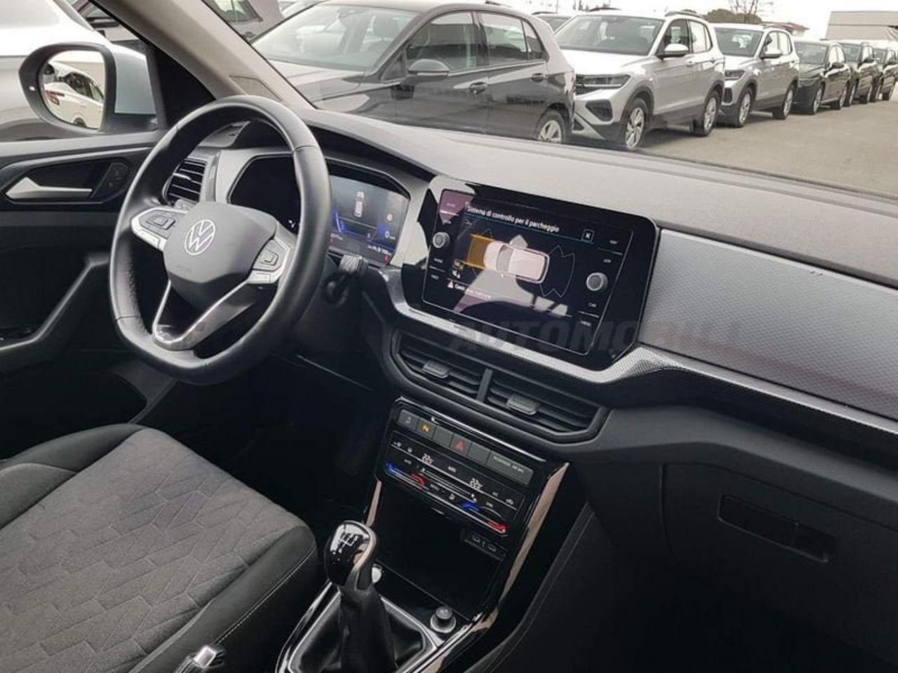 Volkswagen Volkswagen T-Cross usata 22