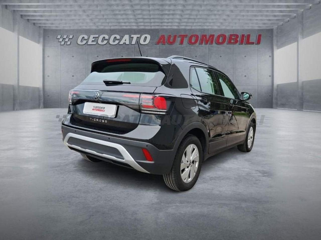 Volkswagen Volkswagen T-Cross usata 9