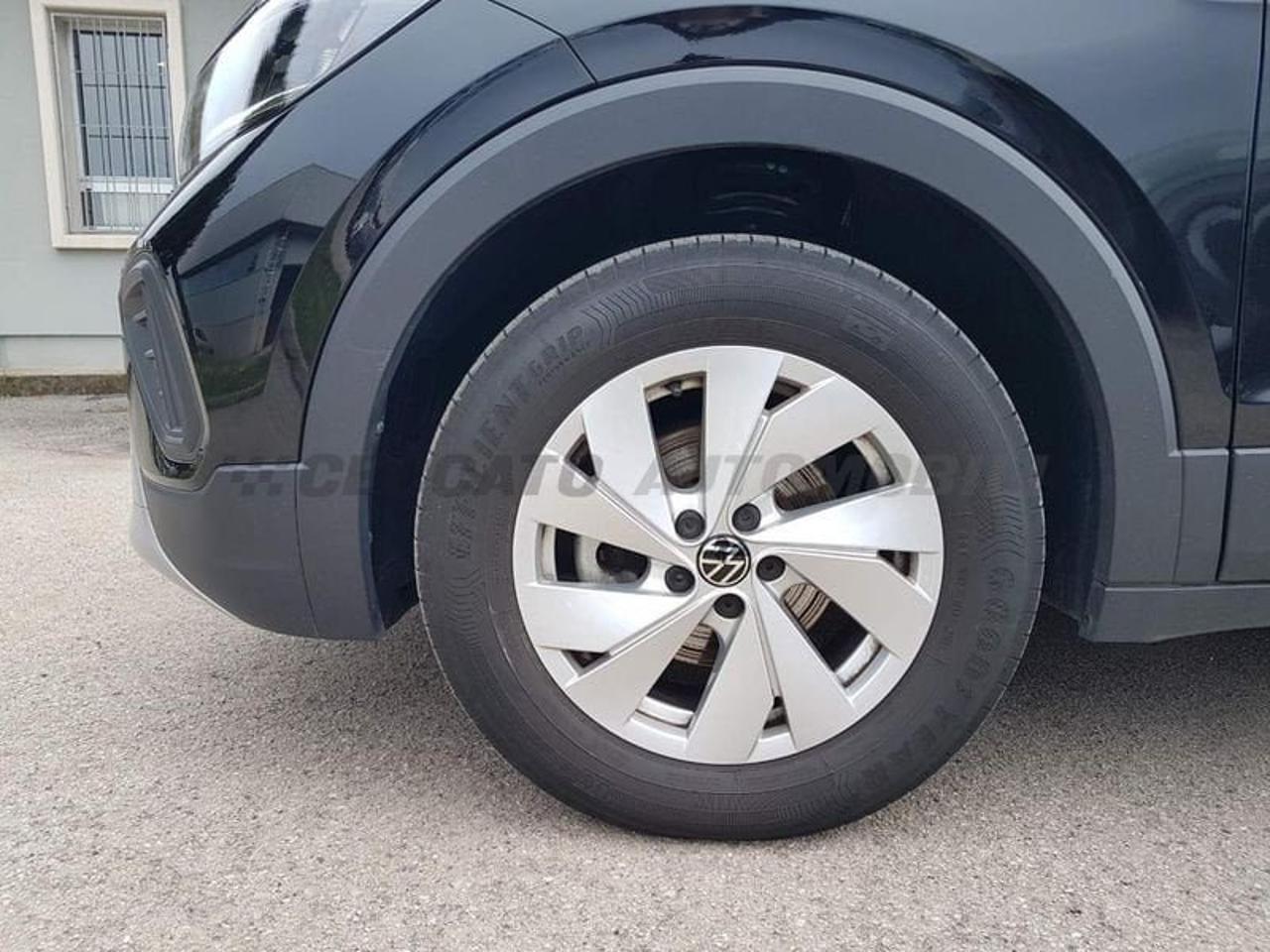 Volkswagen Volkswagen T-Cross usata 21