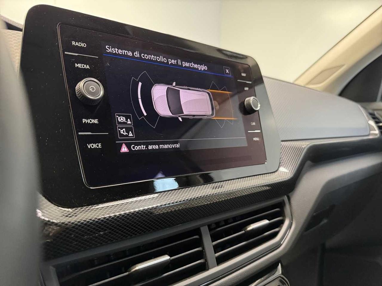 Volkswagen Volkswagen T-Cross usata, con bracciolo porta oggetti