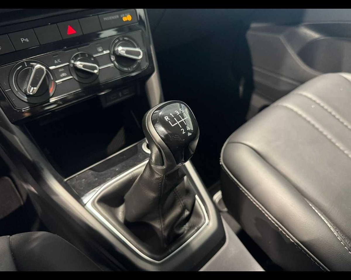 Volkswagen Volkswagen T-Cross usata, con assistenza alla frenata