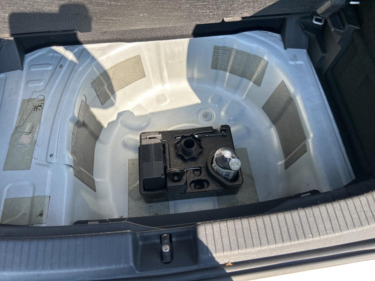 Volkswagen Volkswagen T-Cross usata 2