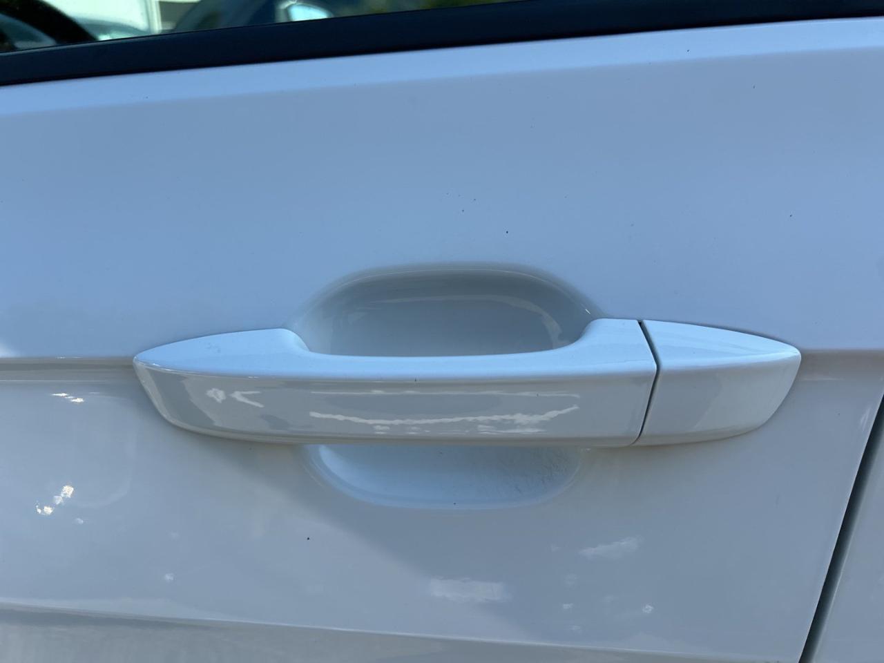 Volkswagen Volkswagen T-Cross usata 3