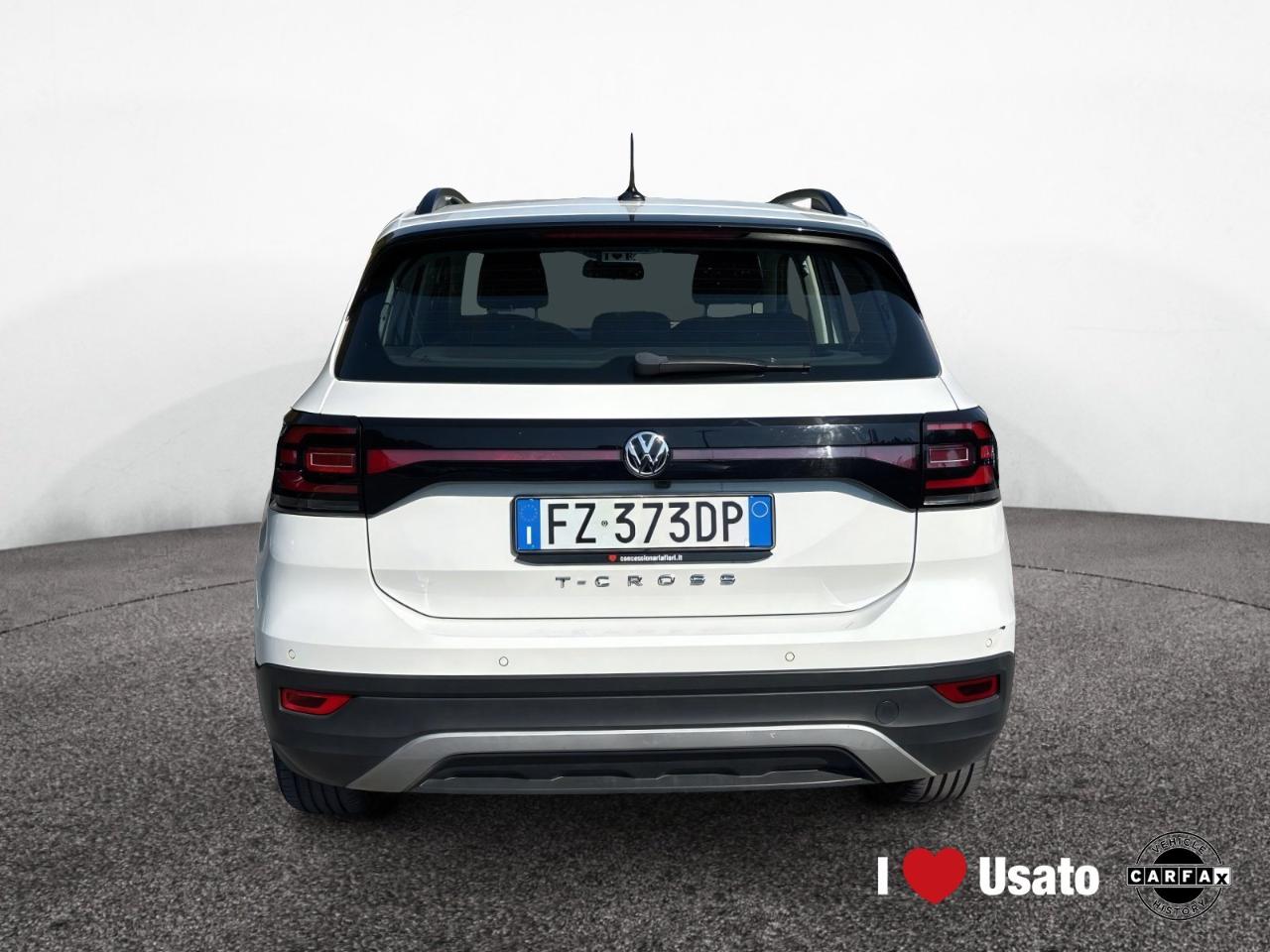 Volkswagen Volkswagen T-Cross usata 17