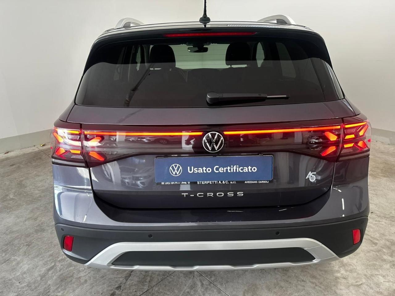 Volkswagen Volkswagen T-Cross usata 11