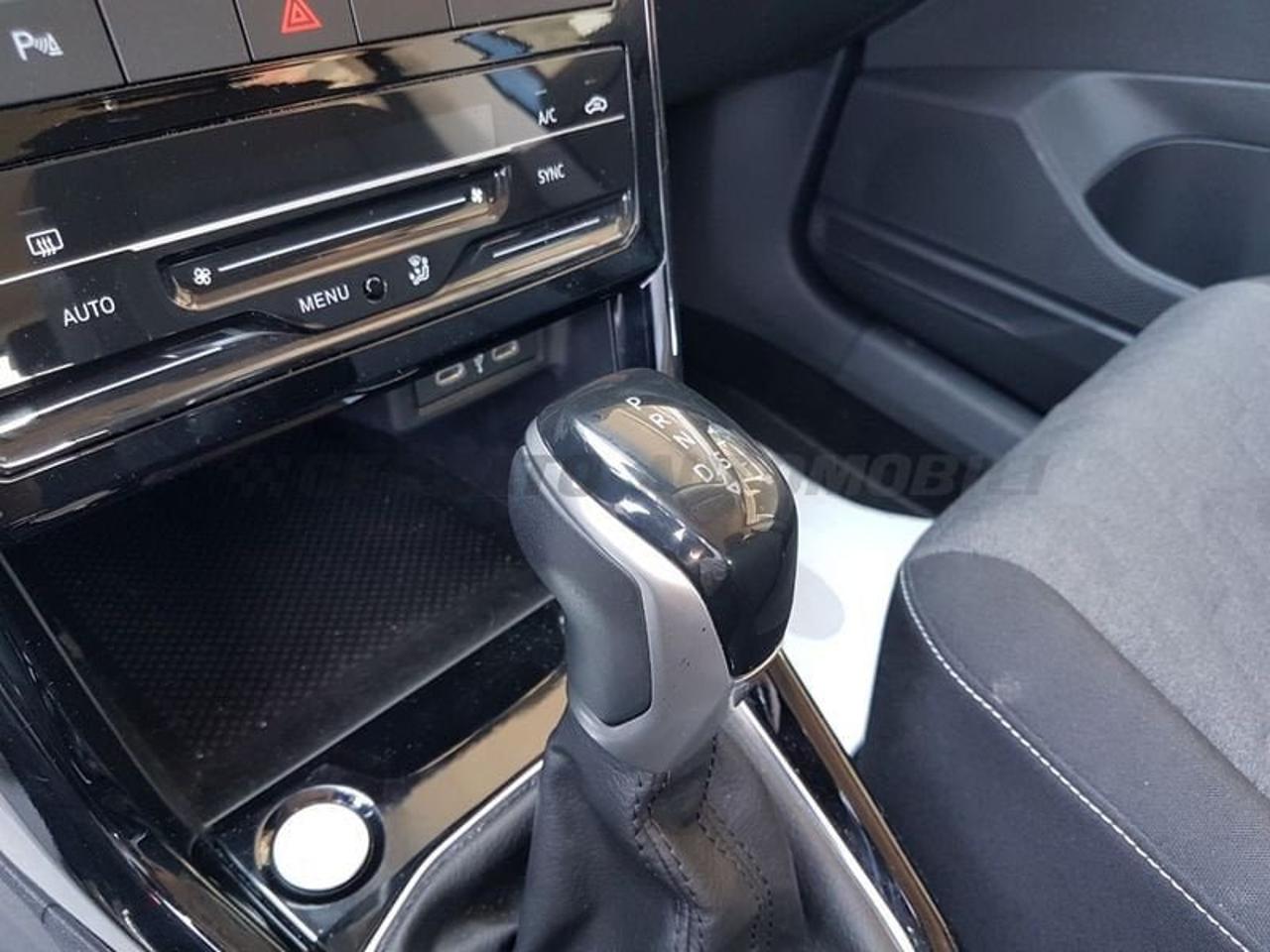 Volkswagen Volkswagen T-Cross usata 2