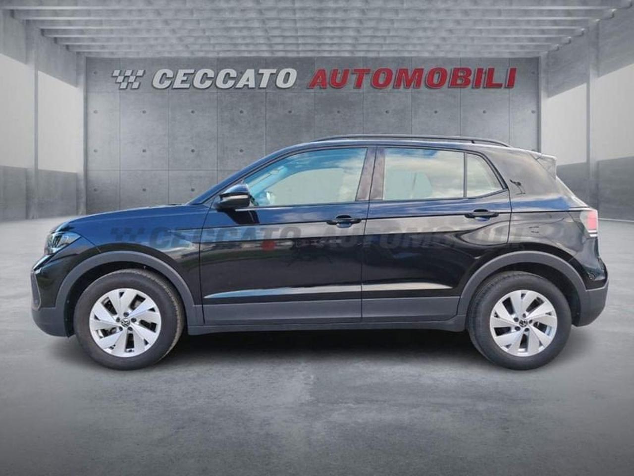 Volkswagen Volkswagen T-Cross usata, con Tetto Panoramico