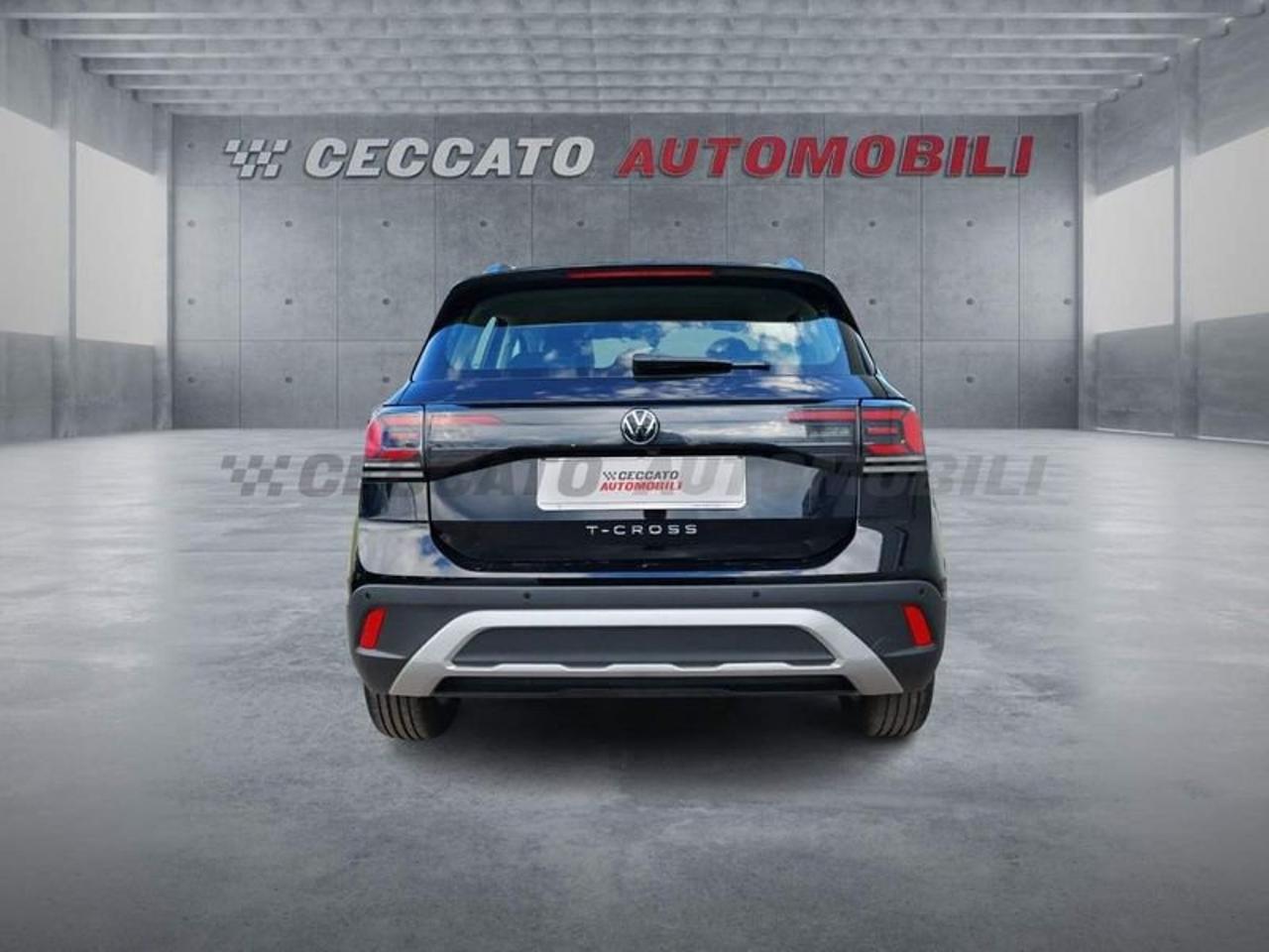 Volkswagen Volkswagen T-Cross usata 19