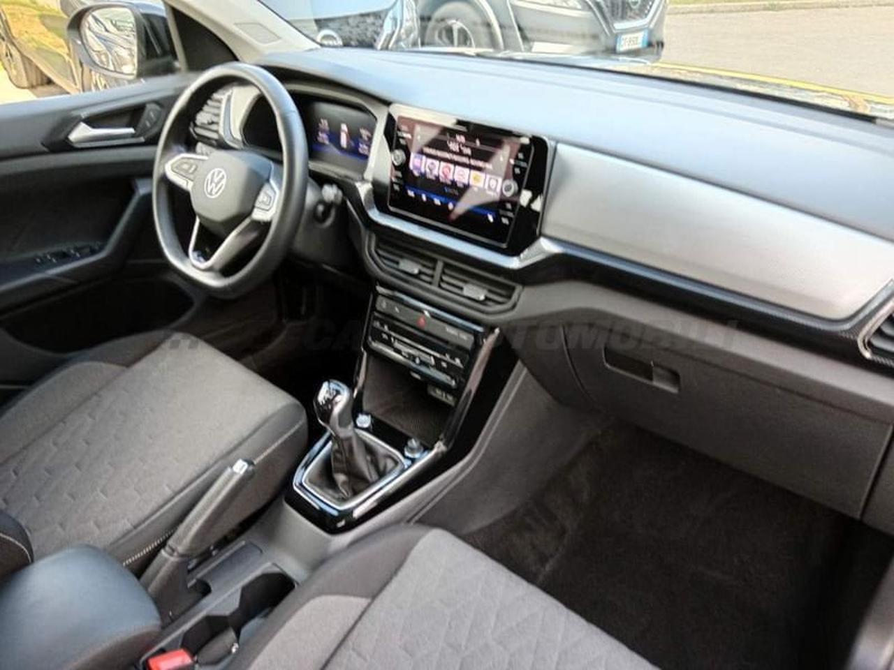 Volkswagen Volkswagen T-Cross usata 21