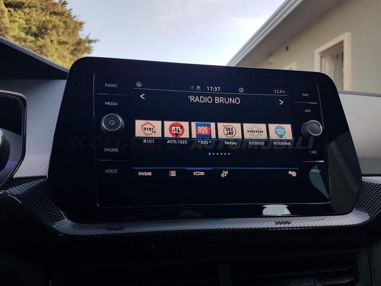 Volkswagen Volkswagen T-Cross usata, con Xenon-led