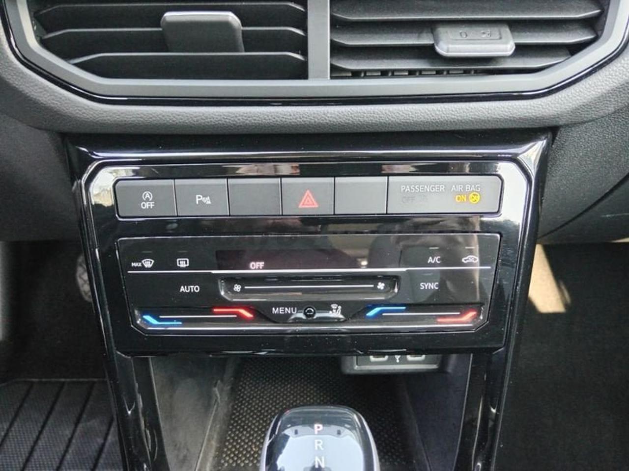 Volkswagen Volkswagen T-Cross usata, con Caricabatterie di bordo da 22 kW