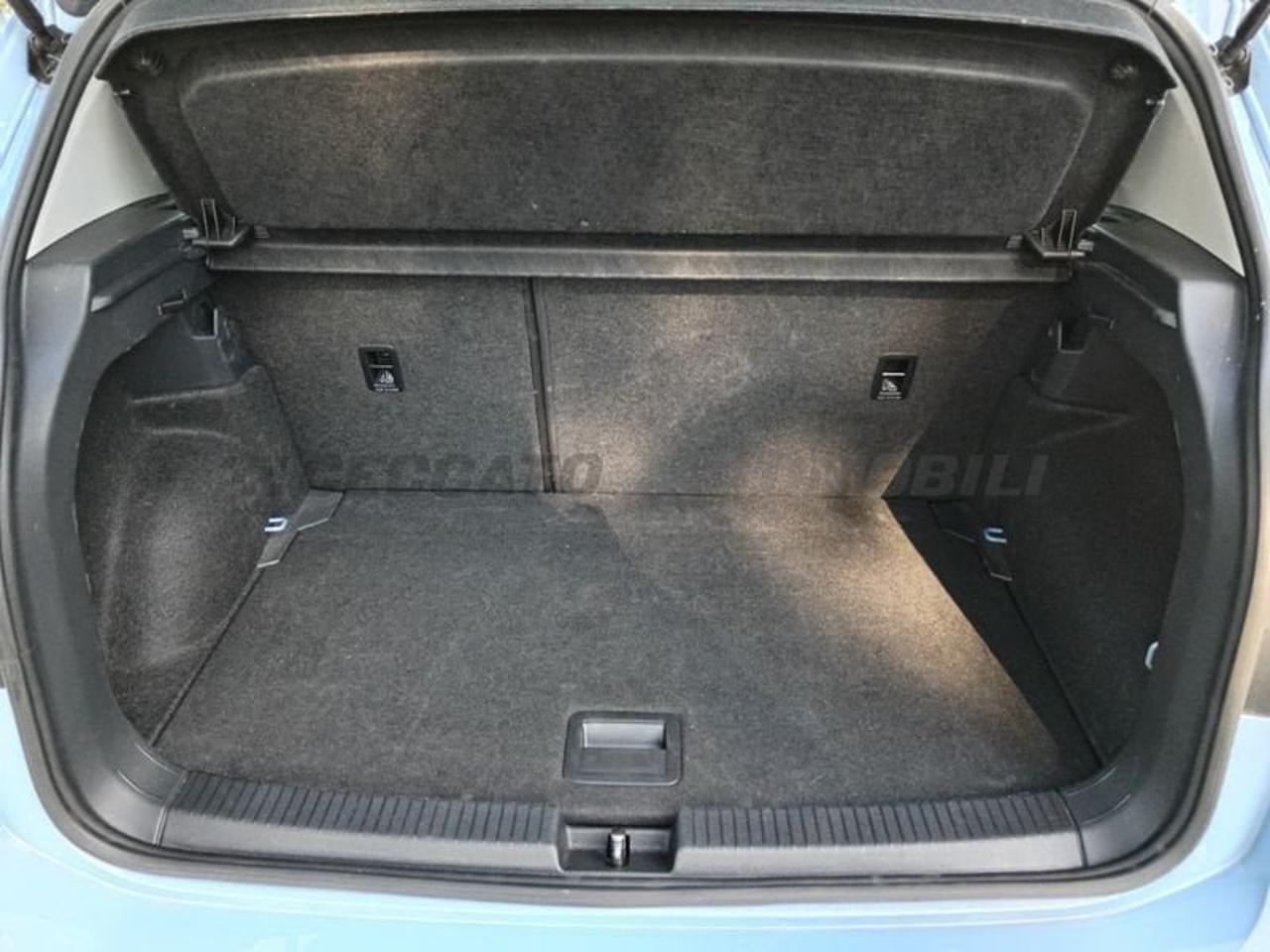 Volkswagen Volkswagen T-Cross usata, con Mirror Screen