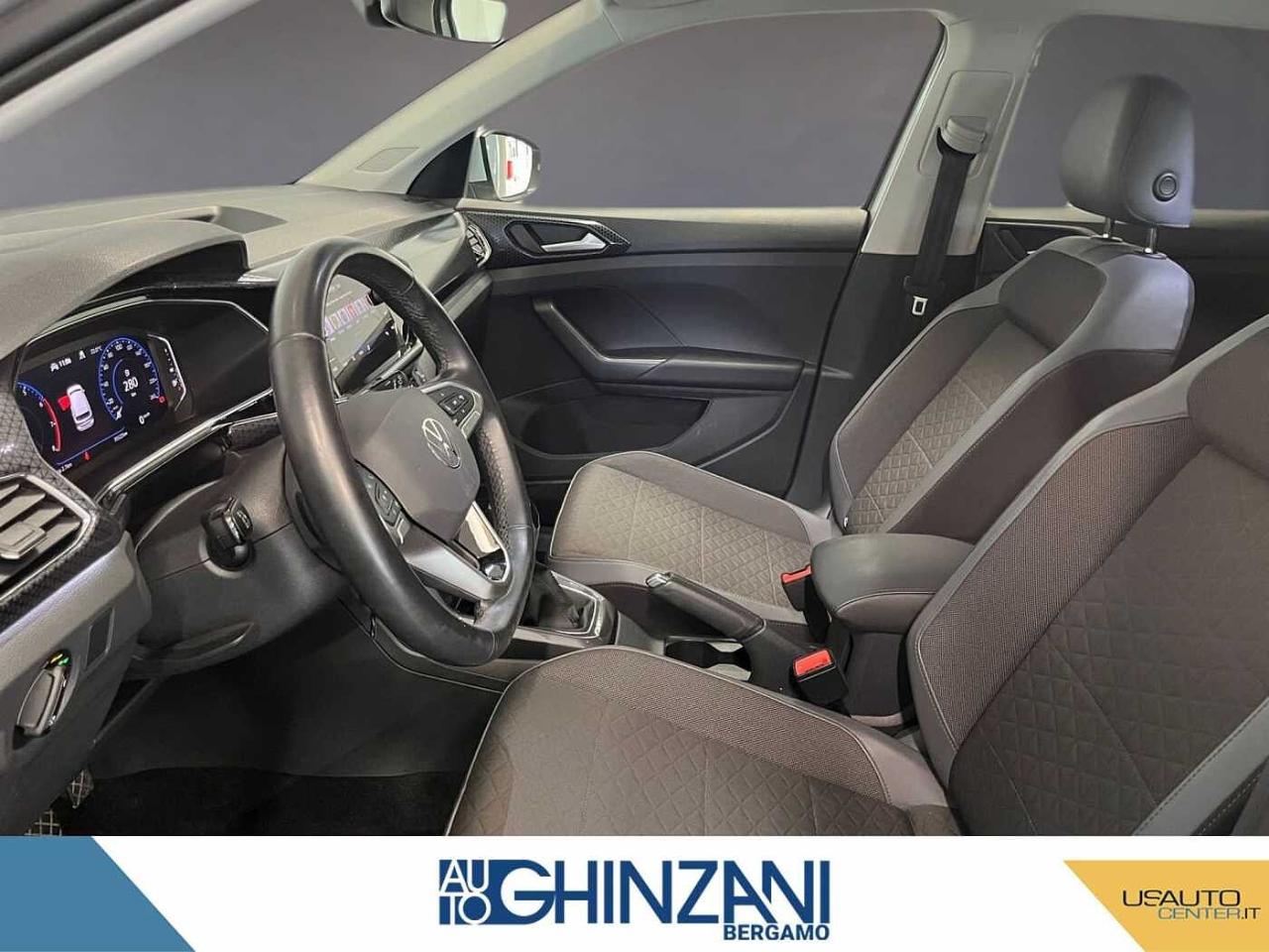 Volkswagen Volkswagen T-Cross usata, con Caricabatterie di bordo da 22 kW