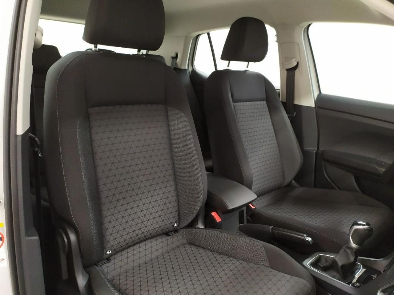 Volkswagen Volkswagen T-Cross usata, con Caricabatterie di bordo da 7,4 kW