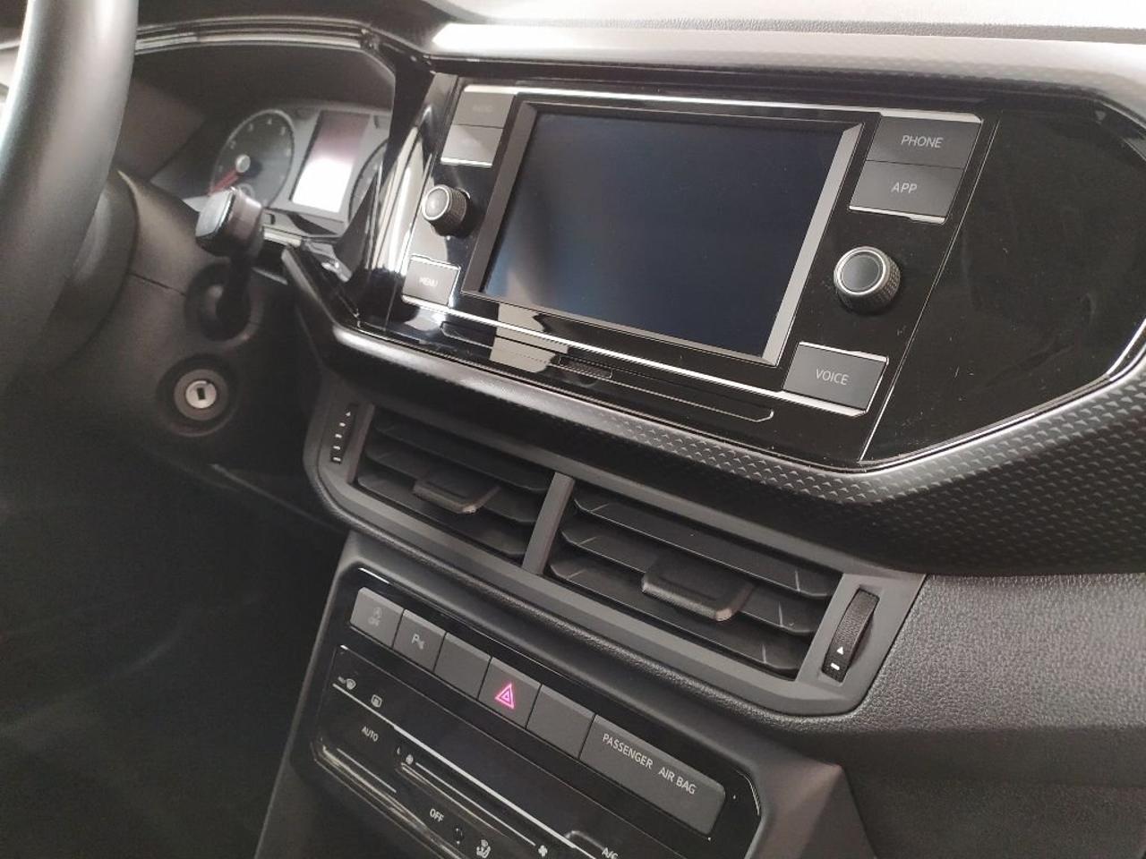 Volkswagen Volkswagen T-Cross usata, con Isofix