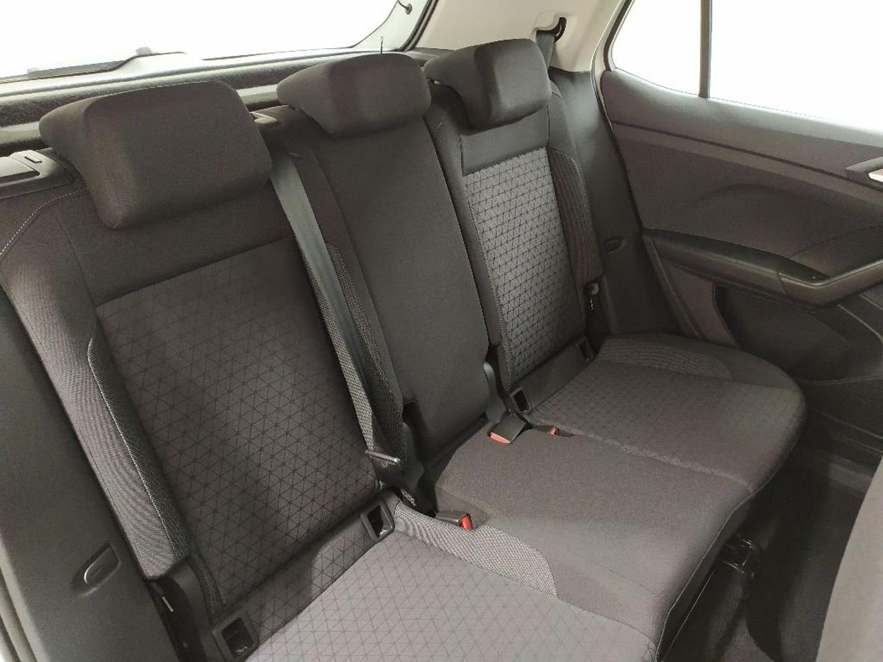 Volkswagen Volkswagen T-Cross usata, con Rivestimento interno