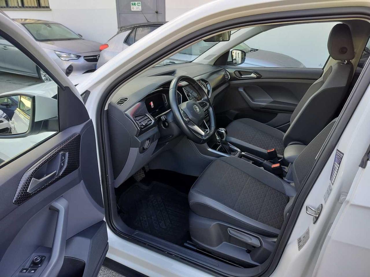 Volkswagen Volkswagen T-Cross usata 15