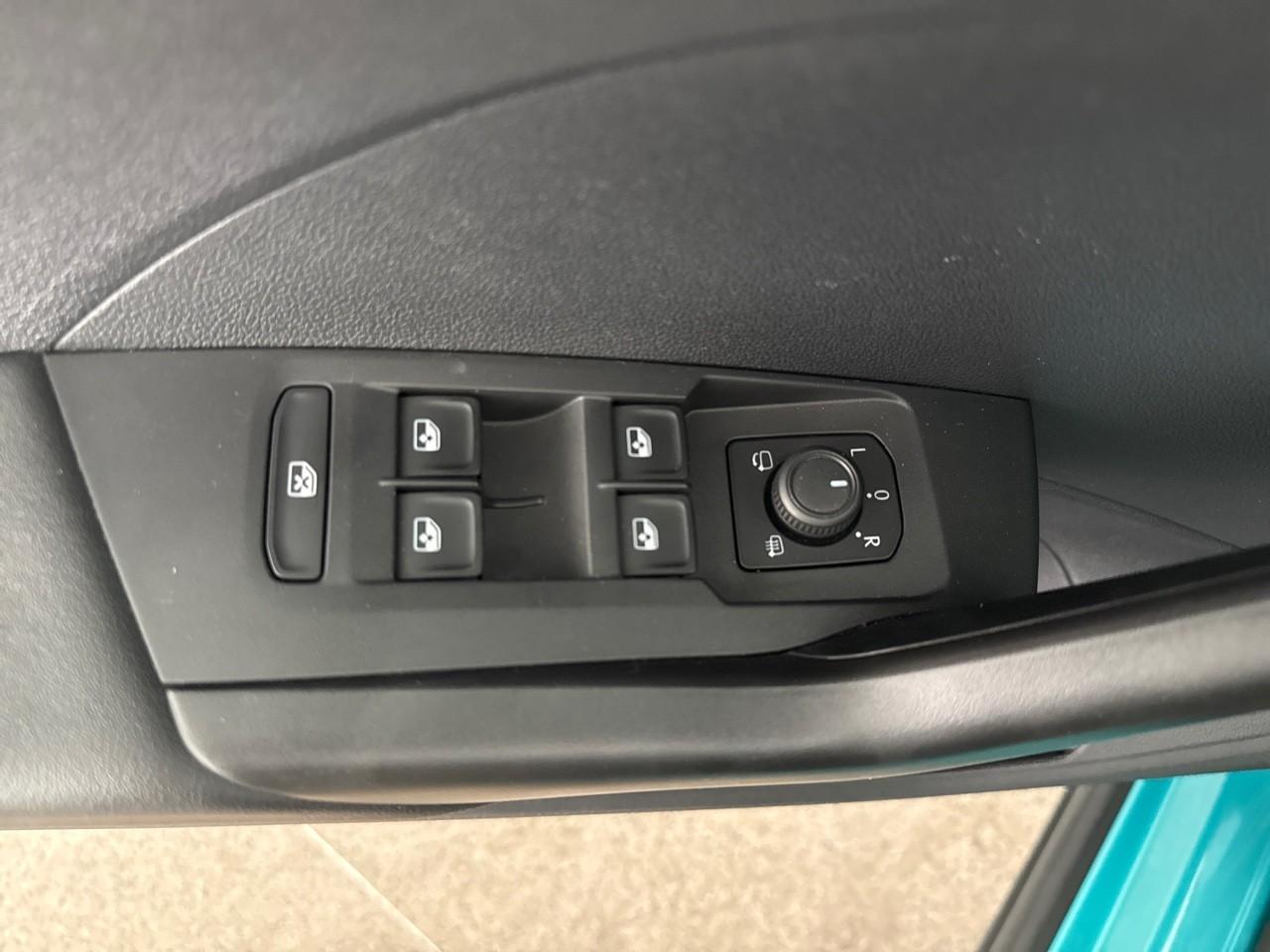 Volkswagen Volkswagen T-Cross usata, con Caricabatterie di bordo da 7,4 kW