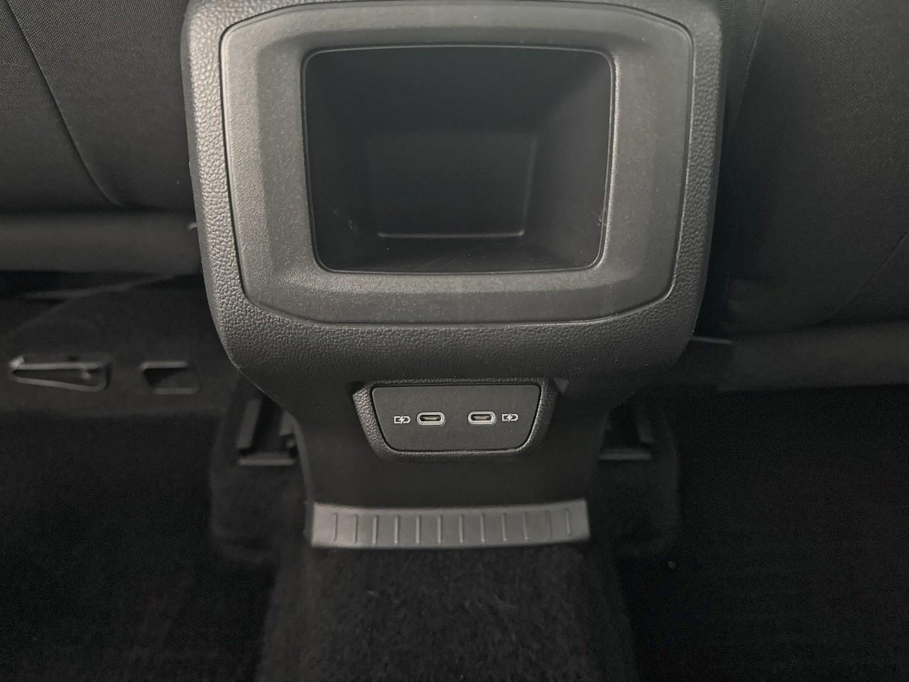 Volkswagen Volkswagen T-Cross usata, con Rivestimento interno