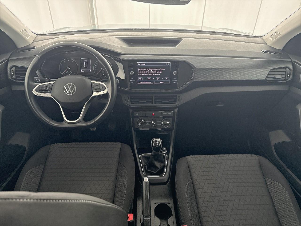 Volkswagen Volkswagen T-Cross usata 19
