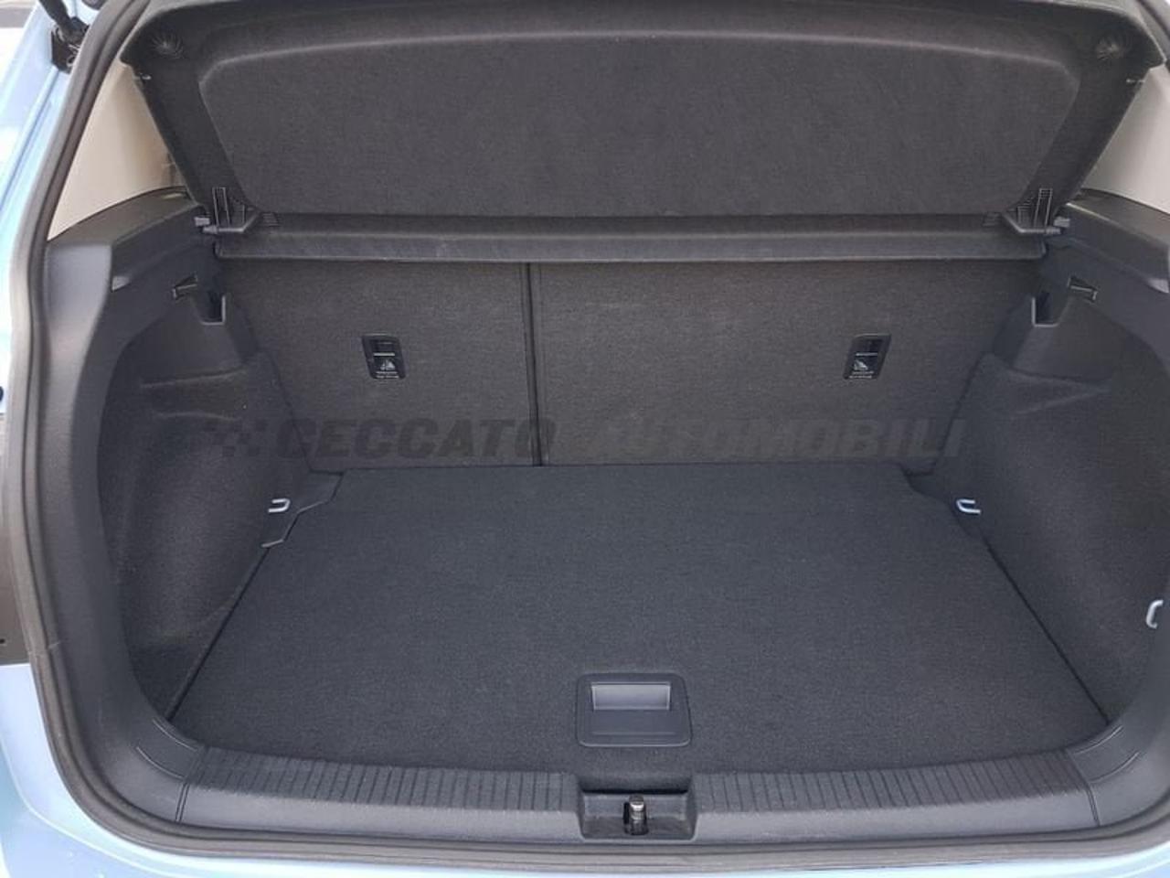 Volkswagen Volkswagen T-Cross usata, con Xenon-led