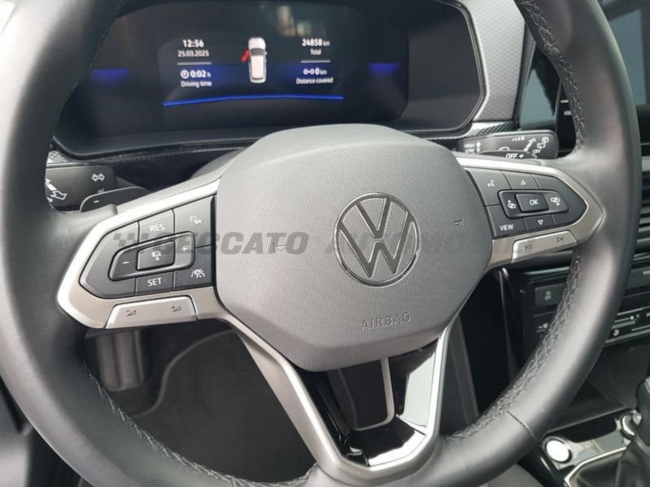 Volkswagen Volkswagen T-Cross usata 16