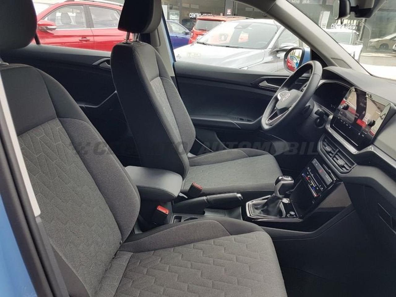 Volkswagen Volkswagen T-Cross usata 17