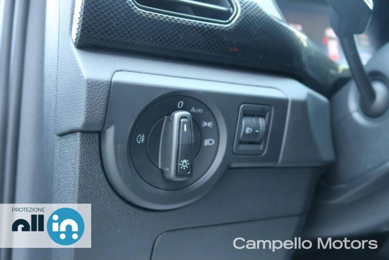 Volkswagen Volkswagen T-Cross usata, con Isofix