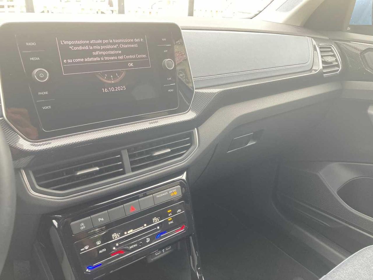 Volkswagen Volkswagen T-Cross usata 15